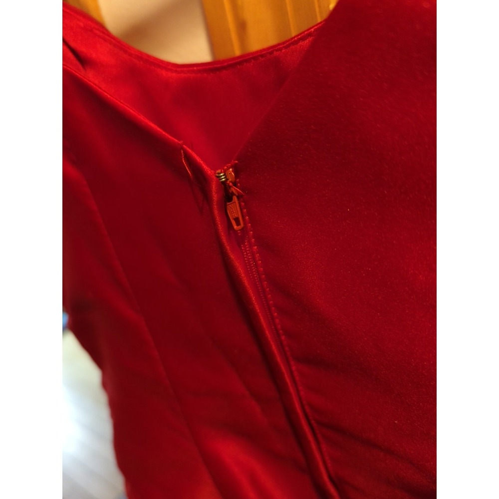 Vintage Loralie Party Prom Dress Size 8 Red Silk With Red‎ & Black Feathers - Picture 11 of 16
